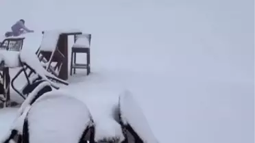 Uludağ'da Kar Yağışı Devam Ediyor