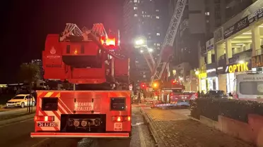 İstanbul'da yangın paniği! Dumanlar büyün binayı sardı