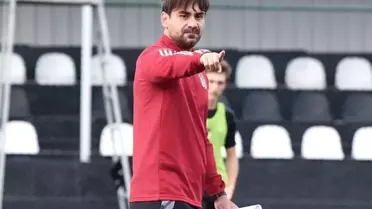 Beşiktaş'ta Veli Kavlak ile yollar ayrıldı