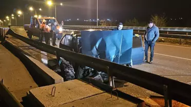 Çorum'da Otomobil Bariyere Çarptı: Sürücü Yaralı