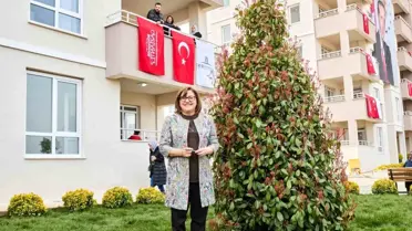 En az 4 çocuğu olan ailelere çekilişsiz kurasız ev verilecek