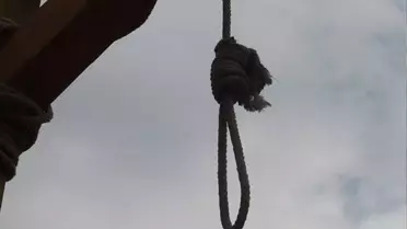 İran'da Eşini Öldüren Adam İnfaz Edildi