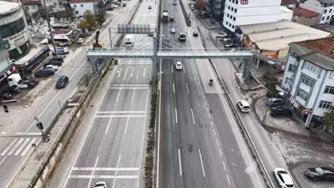 Kocaeli'deki Yaya Üst Geçidi Yeniden Yapıldı