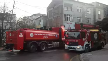 Darıca'da Çatı Yangını: İki Kişi Hastaneye Kaldırıldı