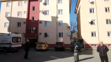 Çilingir yardımıyla açılan kapının ardından ceset çıktı