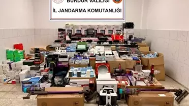 Burdur'da Gümrük Kaçağı Ürünler Ele Geçirildi