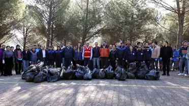 Muğla Büyükşehir Belediyesi'nin temizlik seferberliği Ula Göleti'nden başladı