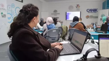 Canik'te Kadınlar için Yapay Zeka Eğitimi