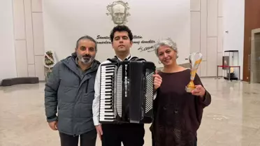 Otizmli Çağrıhan'dan Dünya 3'üncülüğü