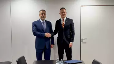 Hakan Fidan Macar Bakan ile Görüştü