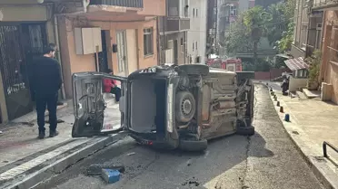 İzmit'te Park Halindeki Araç Devrildi