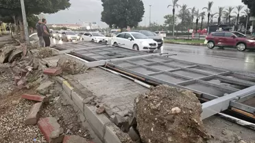 Antalya'da Dev Tabela Devrildi