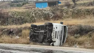 Burdur'da Minibüs Devrildi: Sürücü Yaralı