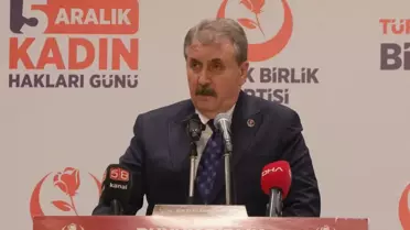 Destici'den kadın üniversitesi ve hastanesi çağrısı