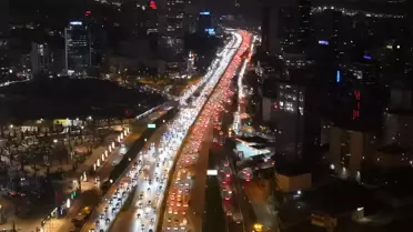 İstanbul'da Cuma Akşamı Trafik Yoğunluğu
