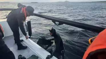 Bozcaada'da Tekne Karaya Oturdu