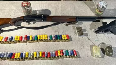 Adana'da Ruhsatsız Silah ve Patlayıcı Ele Geçirildi