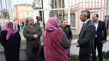 Edirne Valisi Sezer, Cumhuriyet İlkokulu'nu Ziyaret Etti