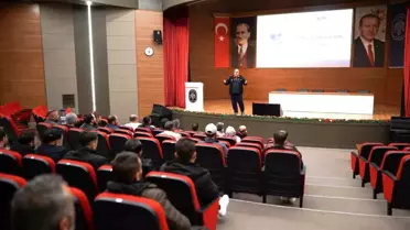 Afetlere karşı daha bilinçli olunması için Melikgazi personeline eğitim verildi