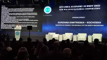 İstanbul Ekonomi Zirvesi Başladı