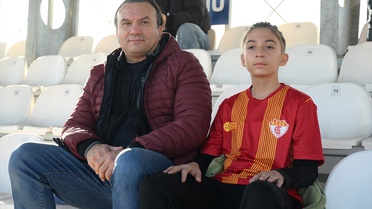 12 Yaşındaki Can'dan Edirnespor'a Destek