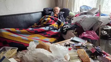 Yazın evinden 4 kamyon çöp çıkarıldı ama içeride hâlâ 2 kamyonluk çöp var