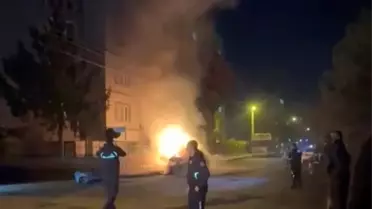 Bursa'da Seyir Halindeki Araçta Yangın