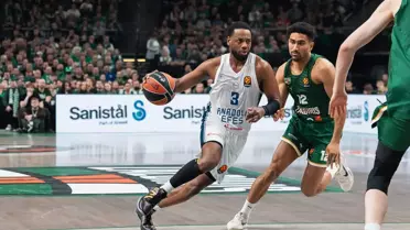 Anadolu Efes Zalgiris'i Farkla Yendi