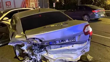 Avcılar'da Trafik Kazası: 2 Yaralı, 1 Kaçtı