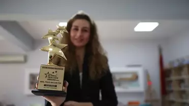 Öğretmen Taç İki Uluslararası Ödül Kazandı