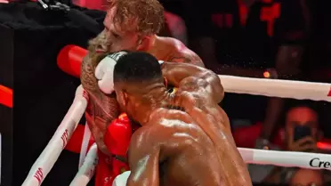 Anthony Joshua Jake Paul'un çenesini kırdı