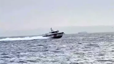 Çeşme'de Mülteci Botuna Kovalamaca