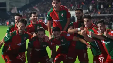 Karşıyaka ve Tire 2021 FK Zirve İçin Karşılaşıyor