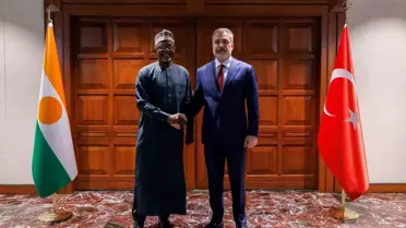 Hakan Fidan ve Nijer Bakanı Görüştü