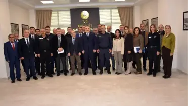 Edremit’te İlçe İdare Toplantısı