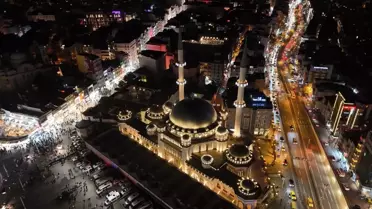 Taksim Meydanı'nda Yılbaşı Kutlamaları