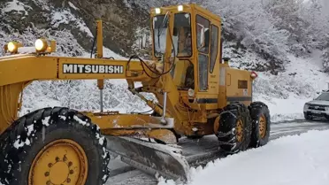 Almus'ta Karla Mücadele Sürüyor