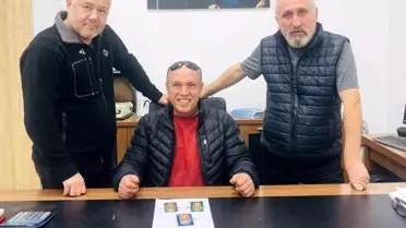 200 gram altını montunda unuttu, dürüst esnaf sahibine teslim etti