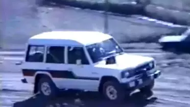 Oğlu tesadüfen görüp almıştı! 'Süper Vali'nin makam aracı 45 yıl sonra yollara döndü