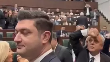 AK Parti'ye transfer olan Hasan Ufuk Çakır, grup toplantısında! Eski partisini kızdıracak sözler