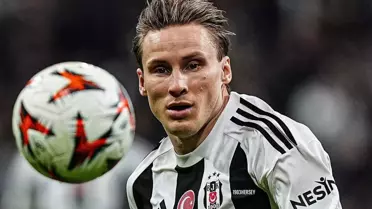 Beşiktaş'ta Svensson ile yollar ayrıldı