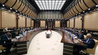 Cumhurbaşkanı Erdoğan, Malezya Başbakanı İbrahim'i resmi törenle karşıladı (2)