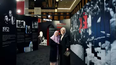 Emine Erdoğan, Malezya Başbakanı'nın eşi Wan Azizah İsmail ile bir araya geldi