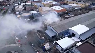 Gaziosmanpaşa'da Avize Atölyesinde Yangın