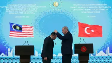 Cumhurbaşkanı Erdoğan'dan Malezya Başbakanı İbrahim'e Cumhuriyet Nişanı