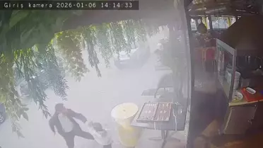 Adana'da Restoranda Klima Patladı