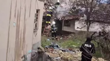 Eskişehir'de Metruk Ev Yangını
