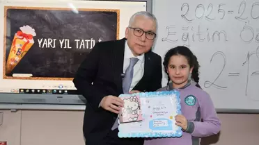 Vali Şimşek'ten Karne Ziyareti