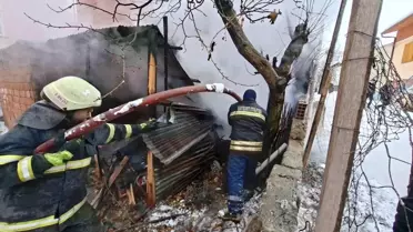 Bayburt'ta Depo Yangını