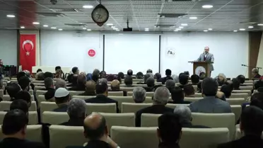 Diyarbakır'da Hac Görevlilerine Eğitim Semineri